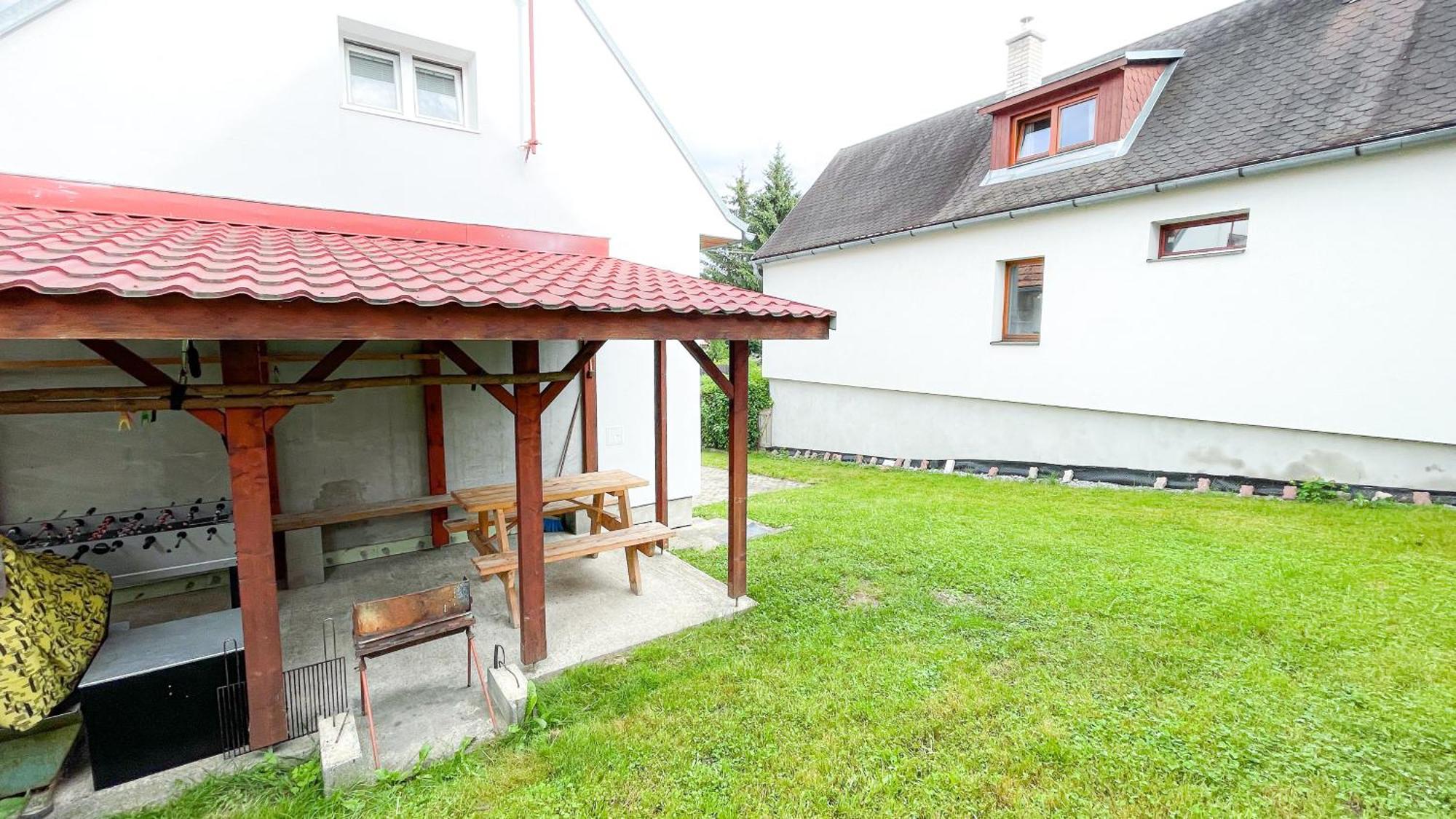 Holiday House Maria Zavazna Poruba ภายนอก รูปภาพ